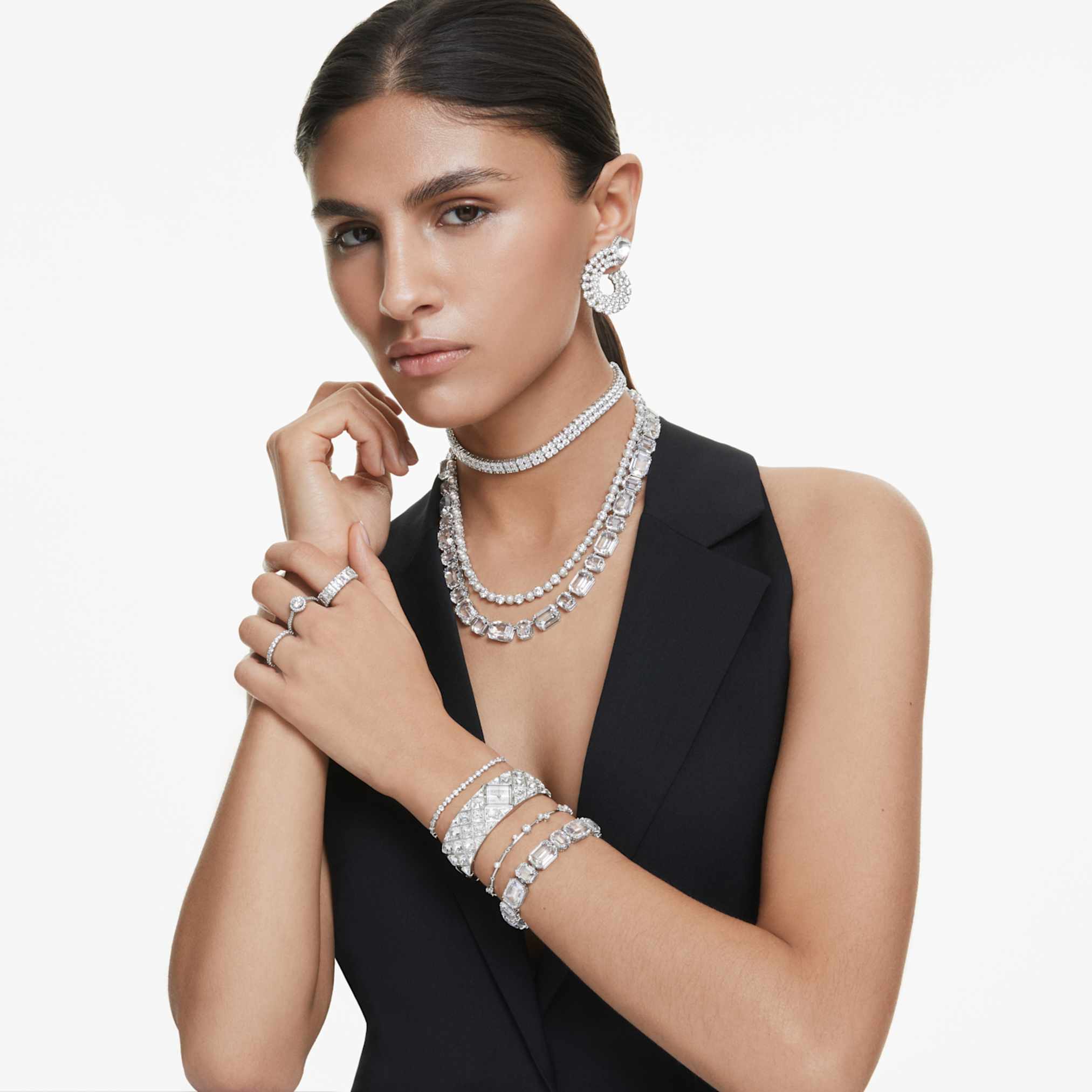 Swarovski Matrix hoop earrings Mixed round cuts, White, Rhodium plated